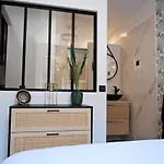 Cosy & Moderne A 180m De La Lägenhet *