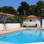 Cosy & Moderne A 180m De La *