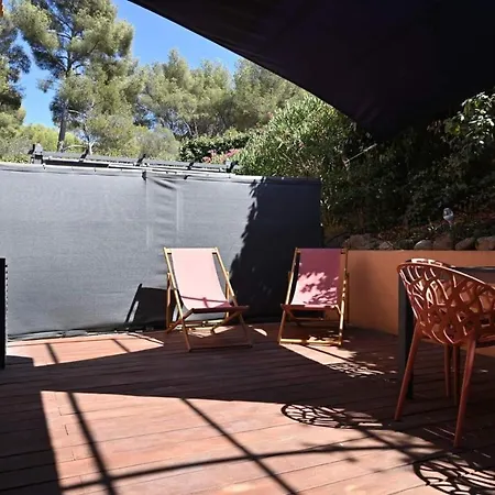 Apartment Cosy & Moderne A 180m De La
