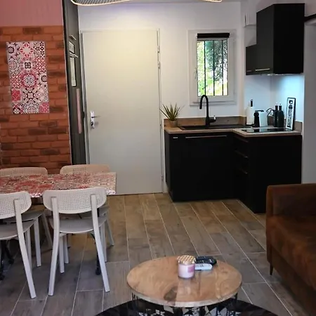 Cosy & Moderne A 180m De La Apartmán Sanary-sur-Mer